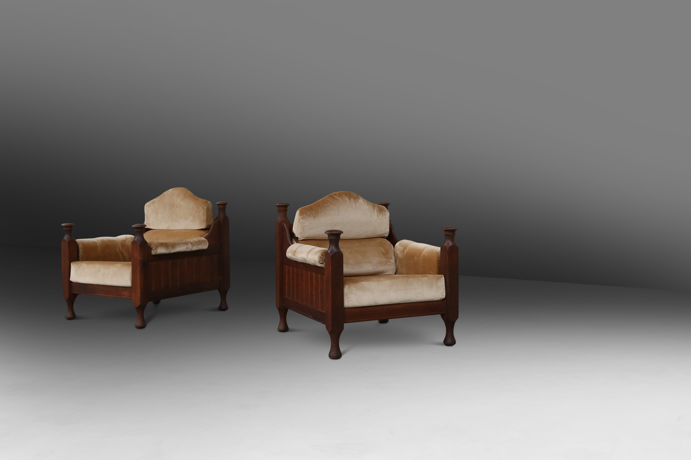 Pair of brutalist armchairs in oak and velvetthumbnail